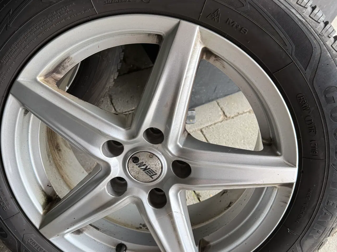 Billede 3 - Vinterhjul på alu fælge