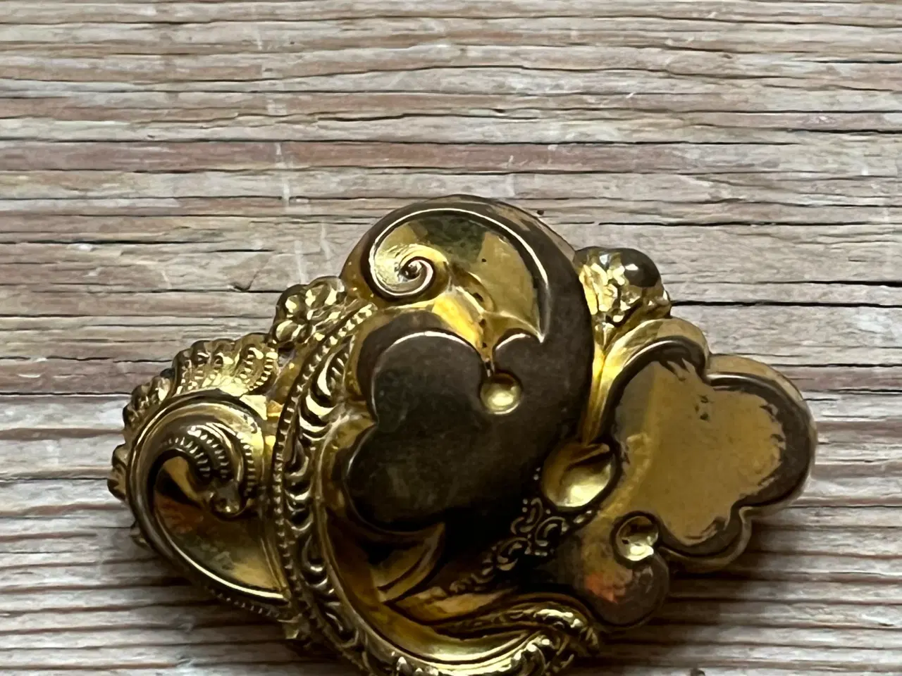 Billede 1 - Broche, guldfarvet metal