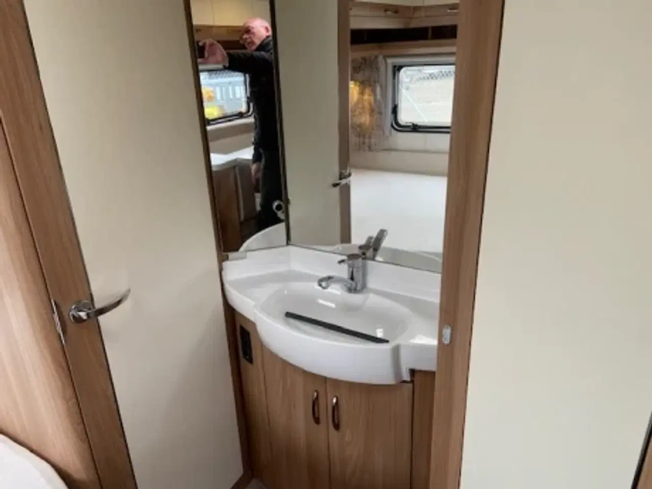 Billede 8 - Hobby 560 KMFE DK Line