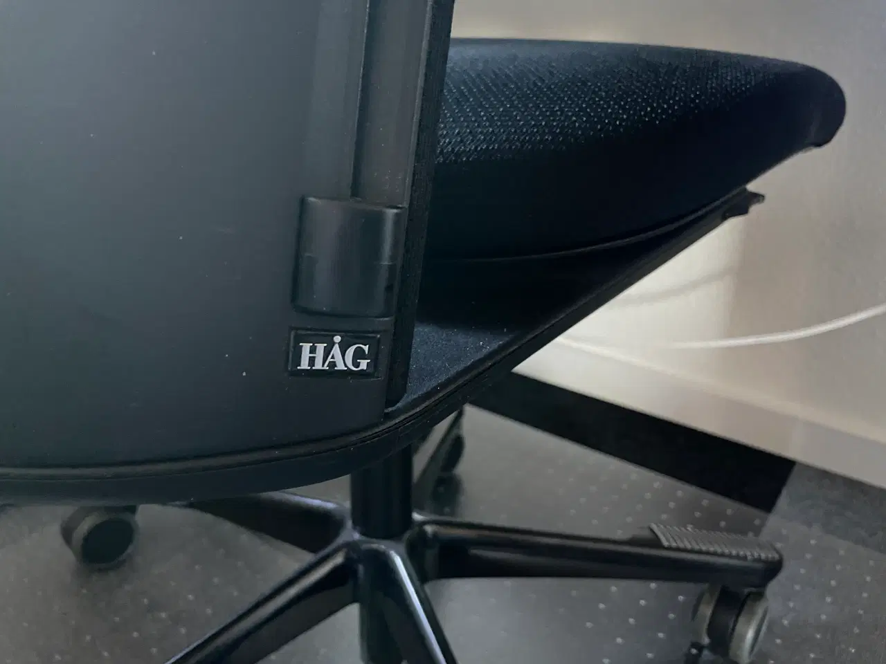 Billede 5 - Skrivebord og kontorstole "HÅG og LINAK"