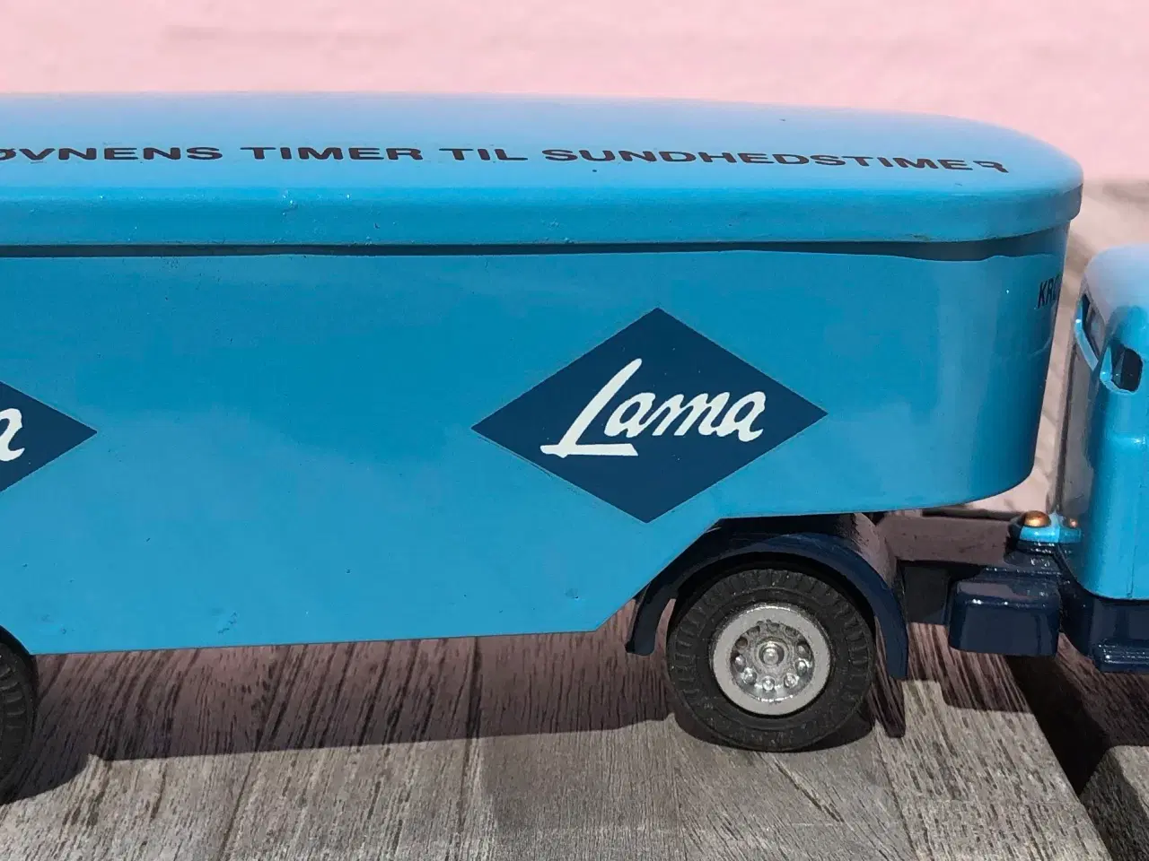 Billede 2 - VOLVO...LAMA SÆTTEBIL