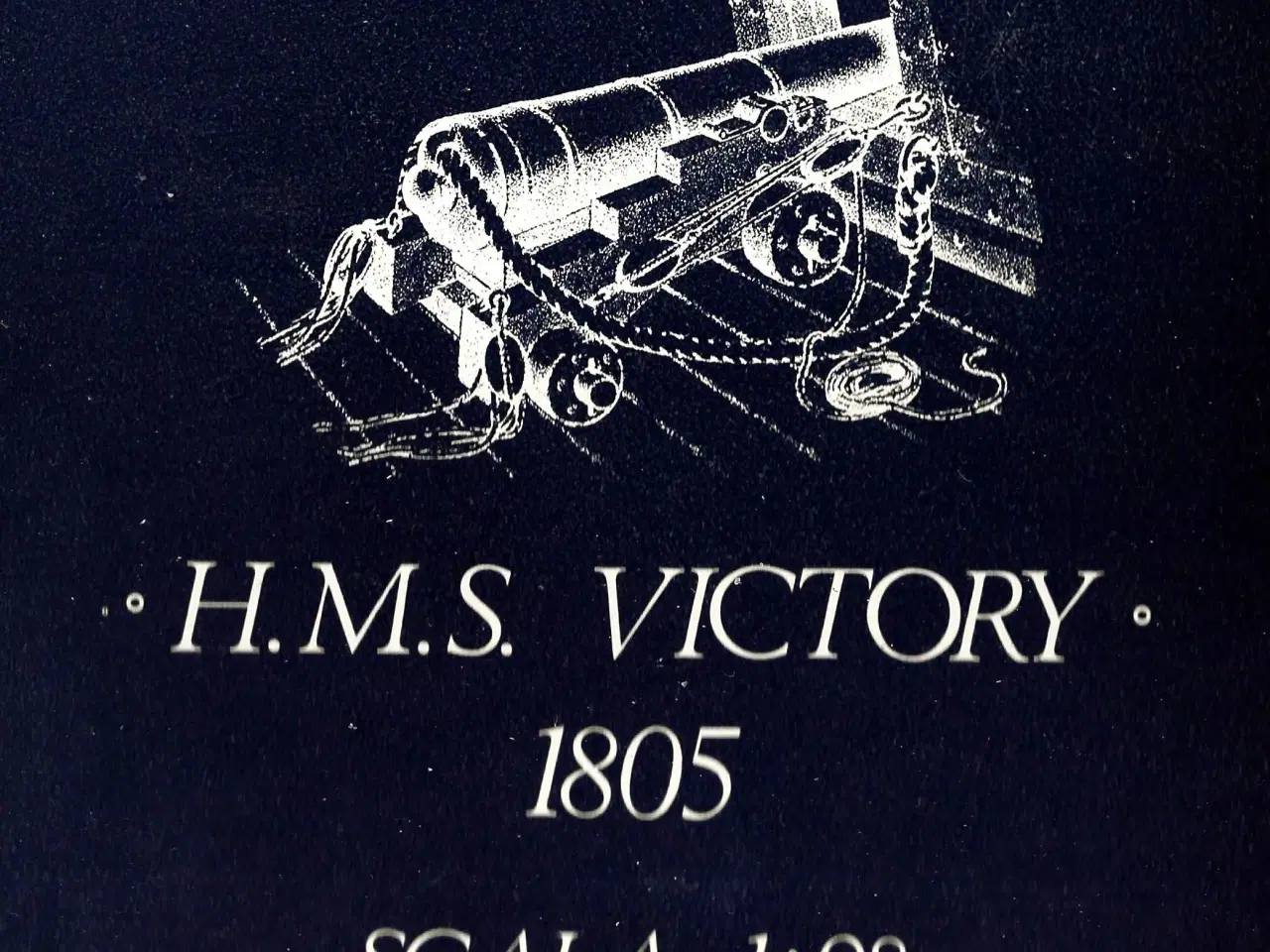 Billede 7 - H.M.S. Victory, tværsnit v/Stormast. Byggesæt.