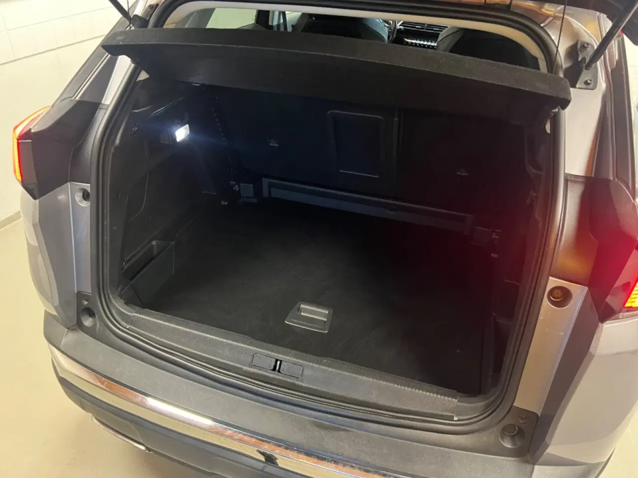 Billede 17 - Peugeot 3008 1,6 BlueHDi 120 Allure EAT6