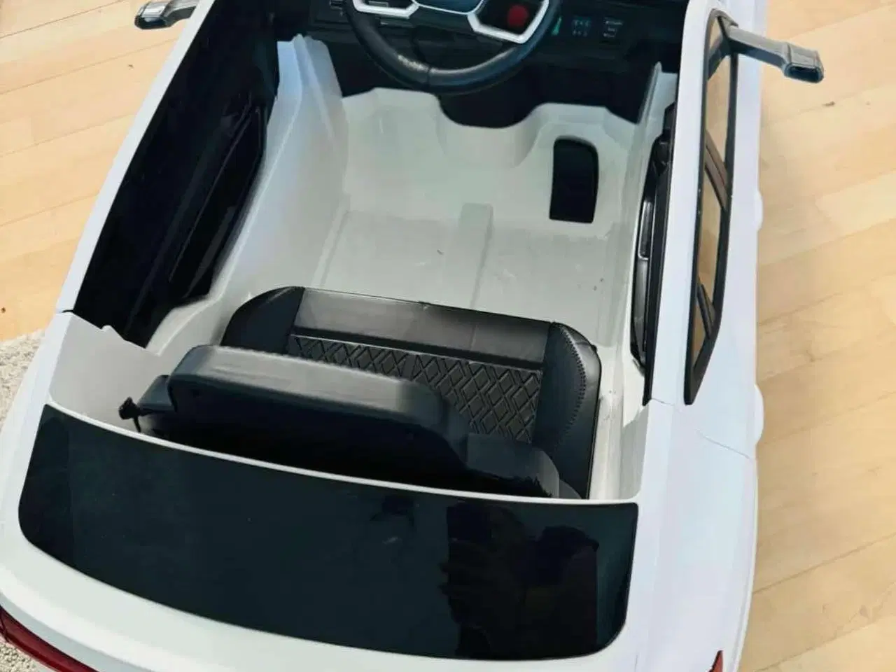 Billede 4 - Audi e-tron elbil til børn