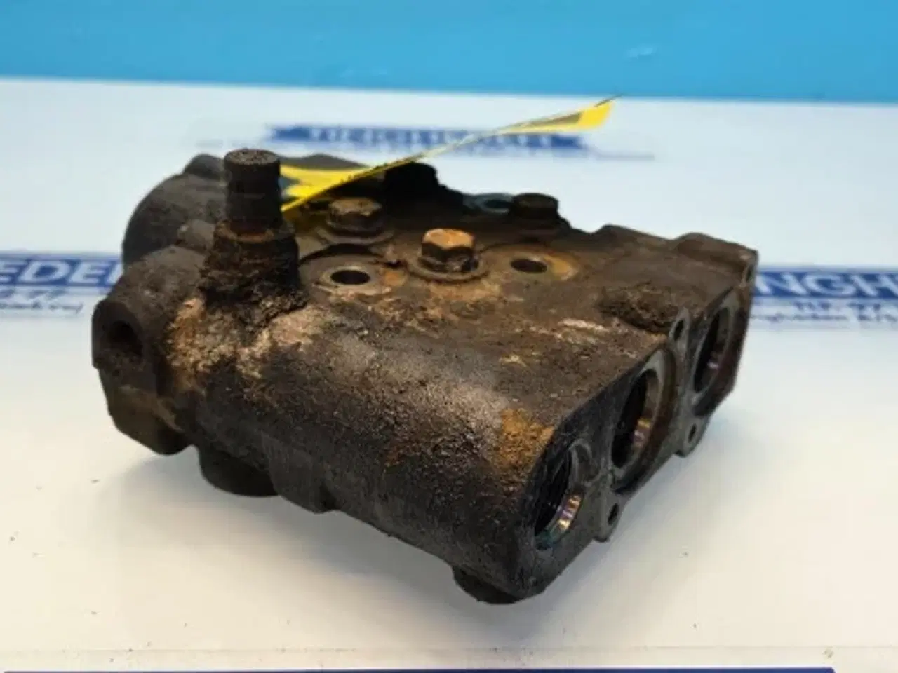 Billede 2 - Case Optum 300 Hydraulisk Manifold 47617432