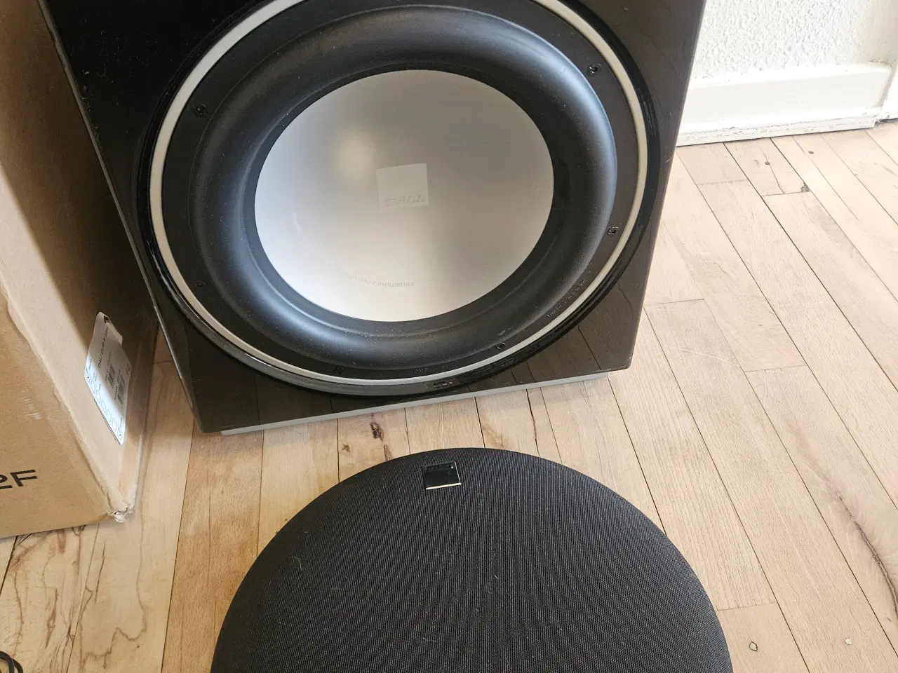 Billede 2 - Dali Sub E-12F subwoofer i sort