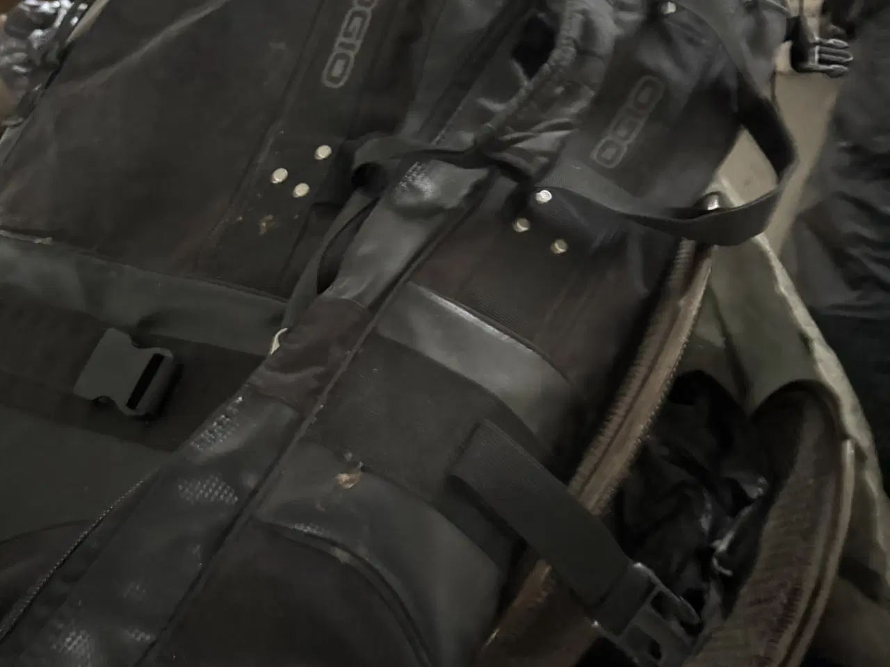 Billede 1 - Rejsetaske