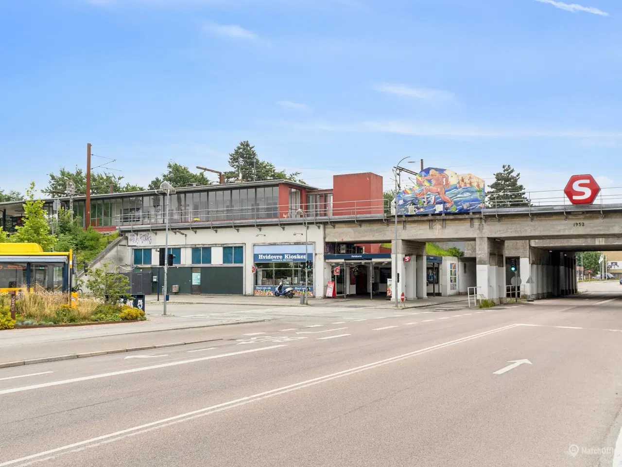 Billede 13 - Velholdt og indbydende domicillejemål med stor eksponering - velegnet til kontor eller showroom