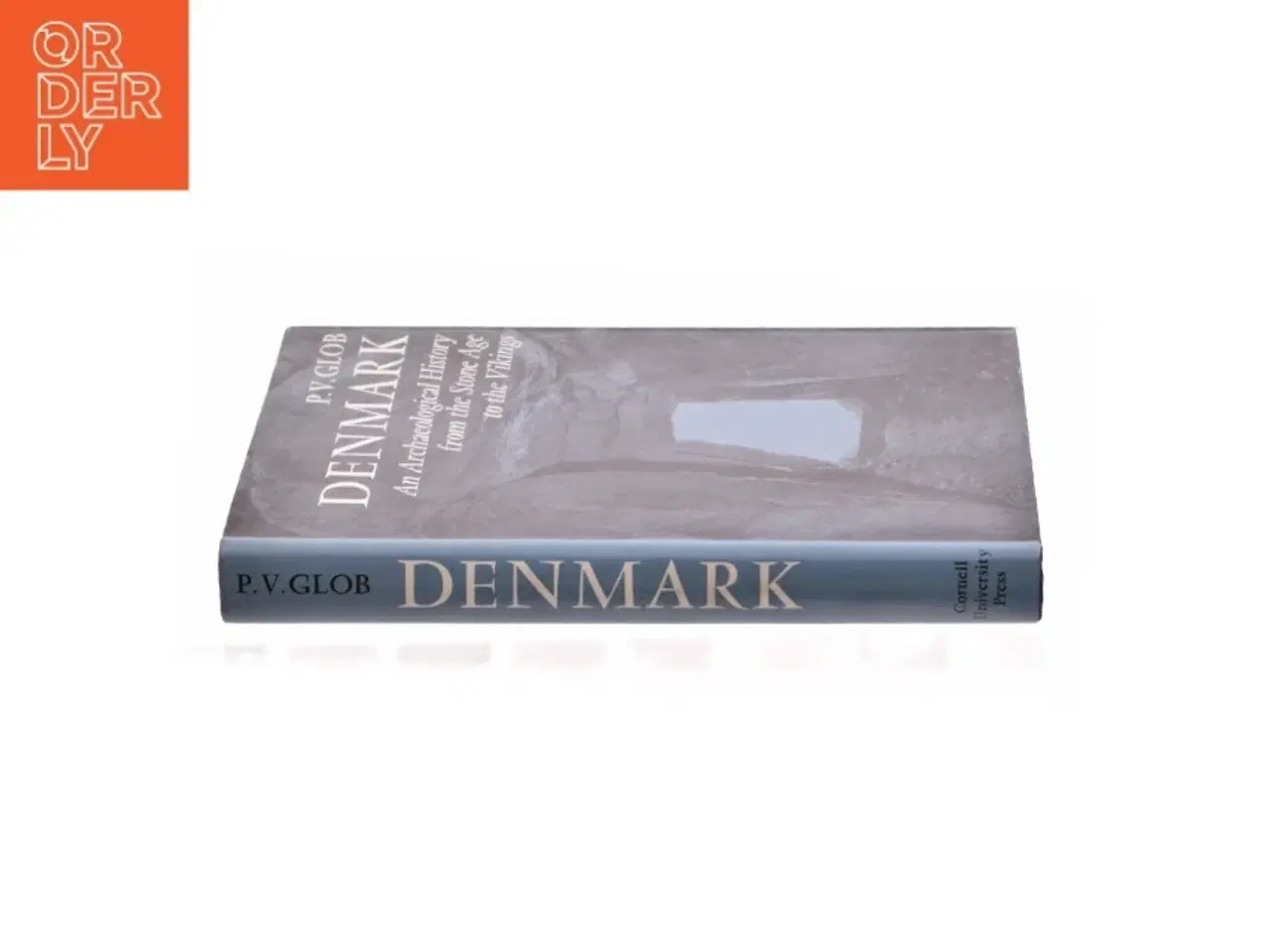 Billede 3 - Denmark af P.V. Glob (bog)