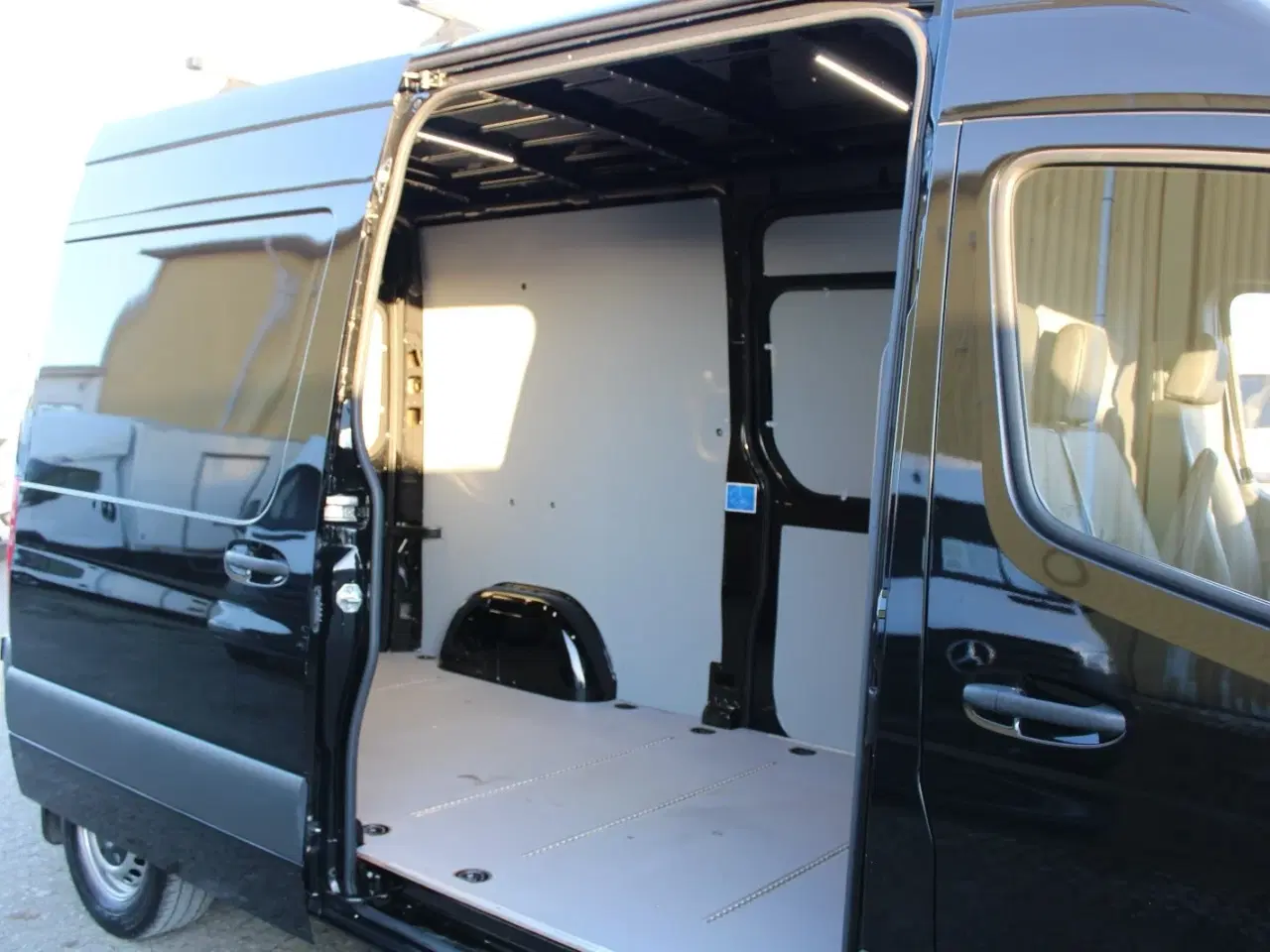 Billede 13 - Mercedes Sprinter 215 2,0 CDi A2 Kassevogn aut. FWD