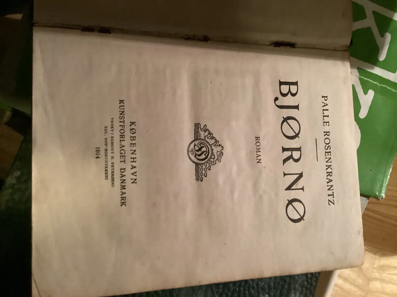 Billede 2 - To stk. bøger. Ring på 40959567. Mvh Henrik