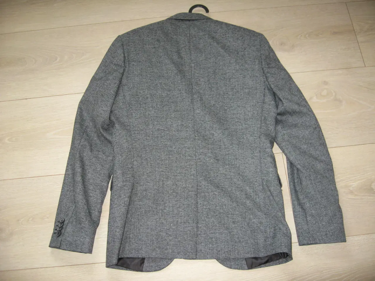 Billede 2 - Småternet blazer / habitjakke str 46