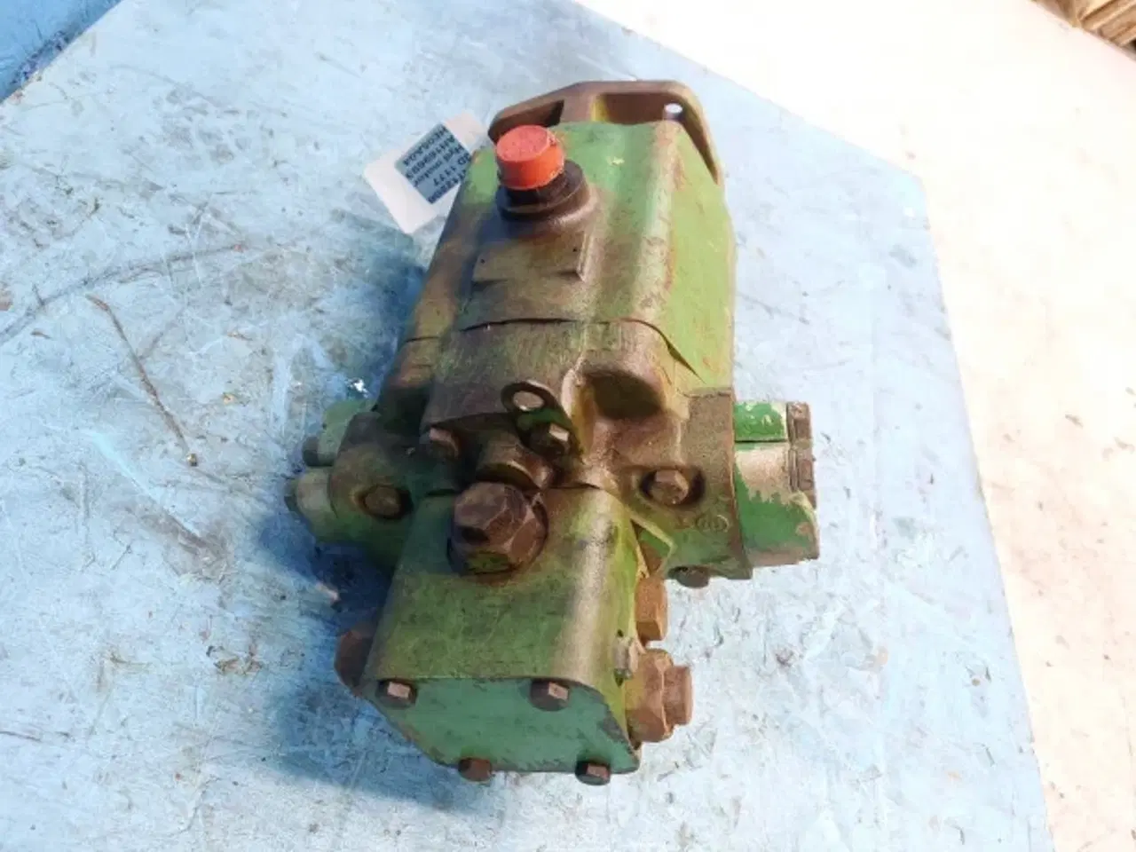 Billede 10 - John Deere 1177 Hydrostat Motor  AH118959