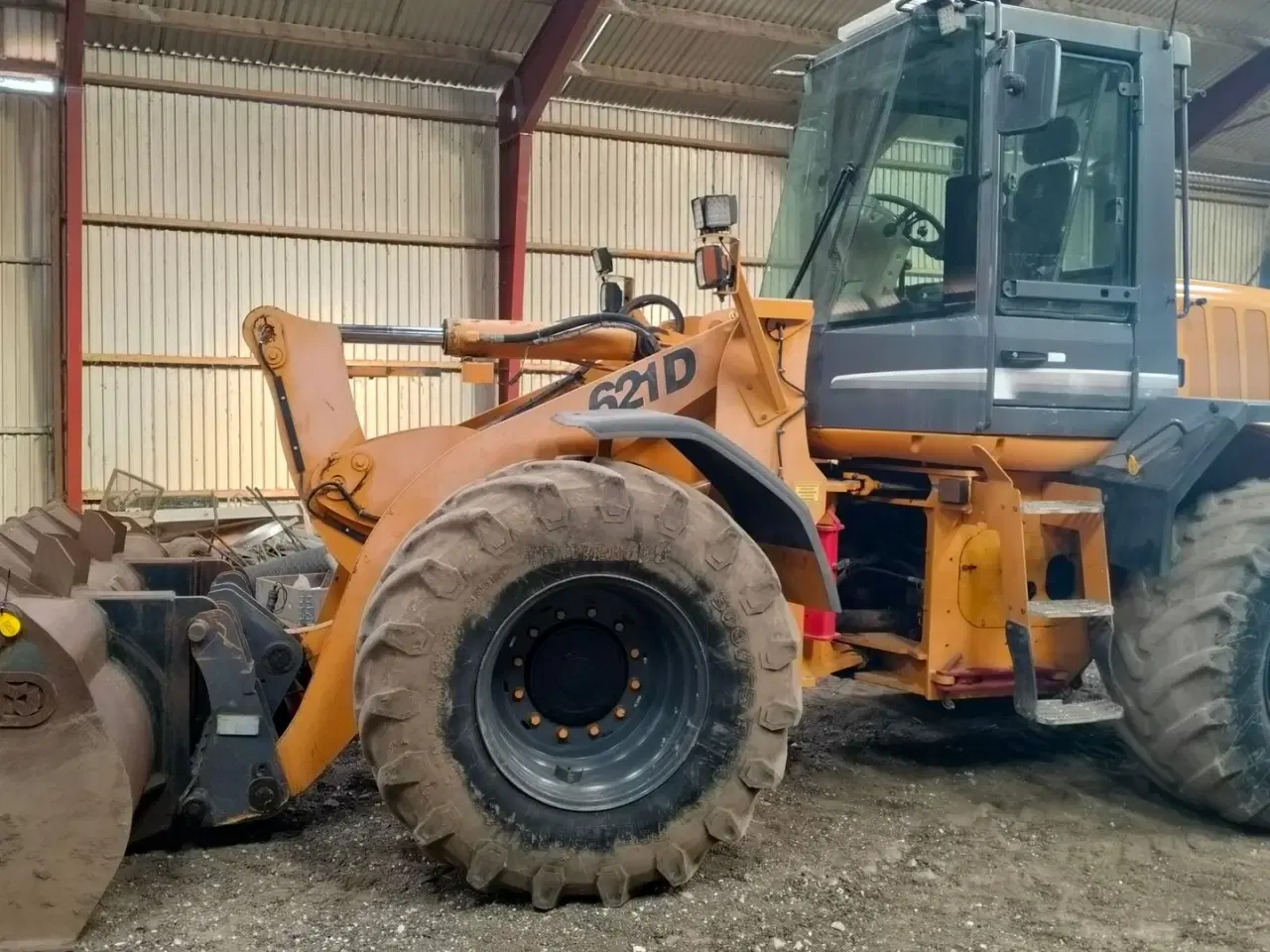 Billede 10 - Case 621D BUD MODTAGES