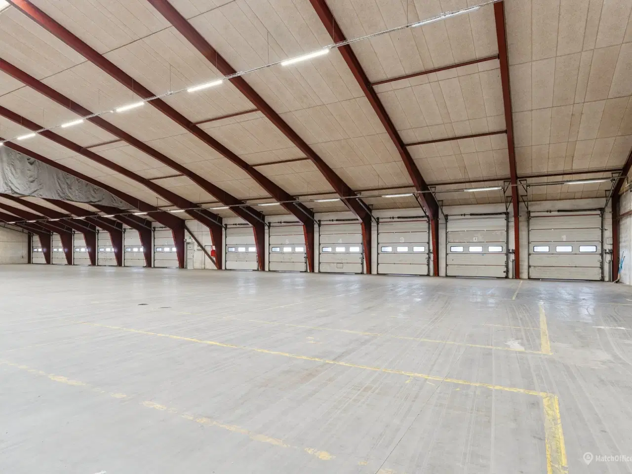 Billede 6 - Effektiv cross-dock med moderne kontorfaciliteter og optimal placering