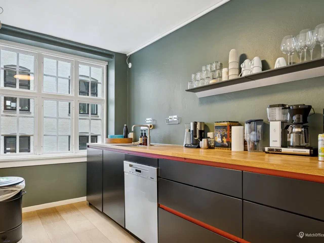 Billede 11 - Byens Bedste Baghus med rigtig kongelig nabo