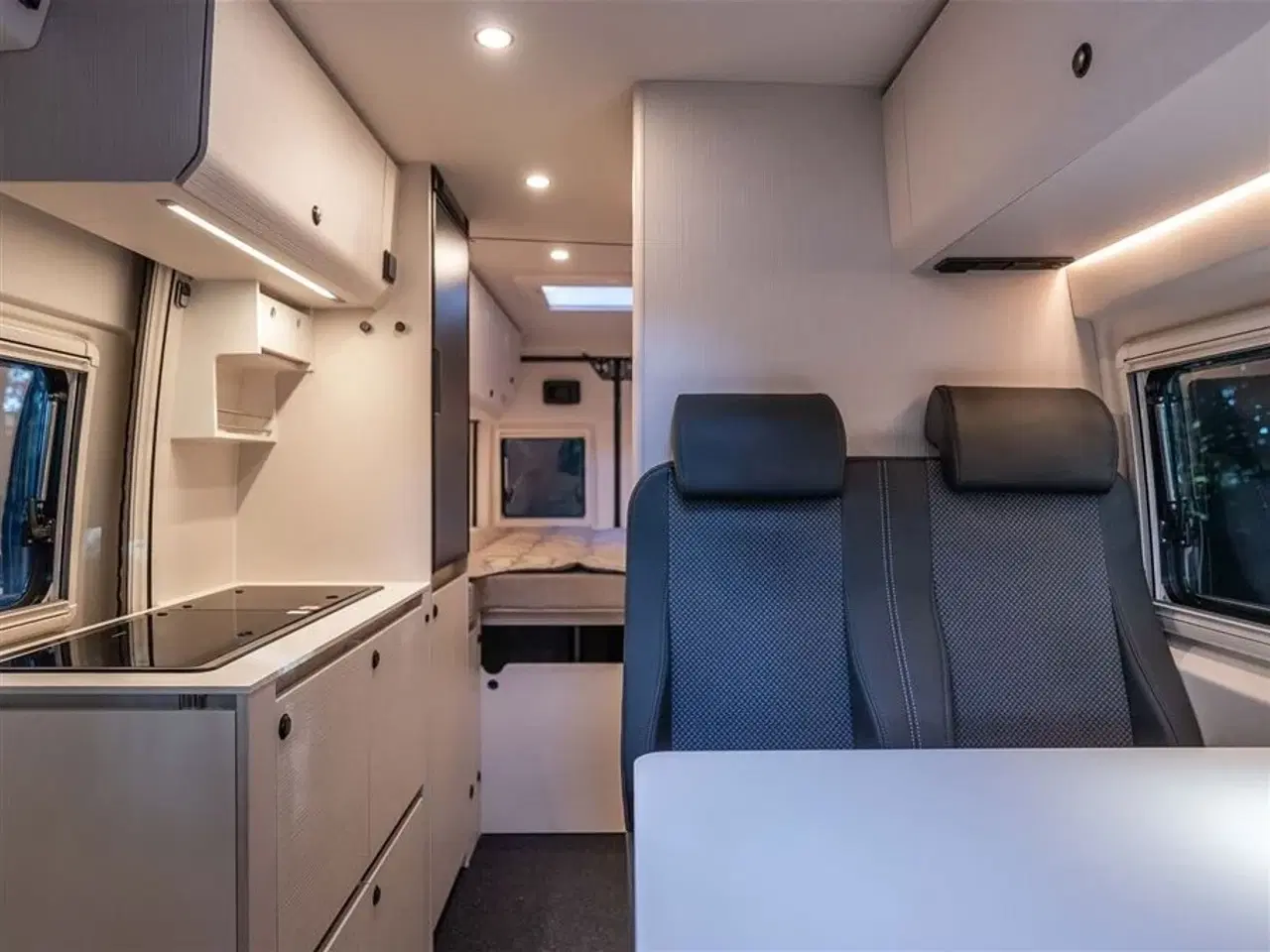 Billede 2 - 2026 - Tourne 6.4 Select