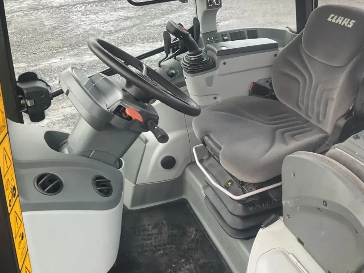 Billede 10 - Claas Arion 420 Cis
