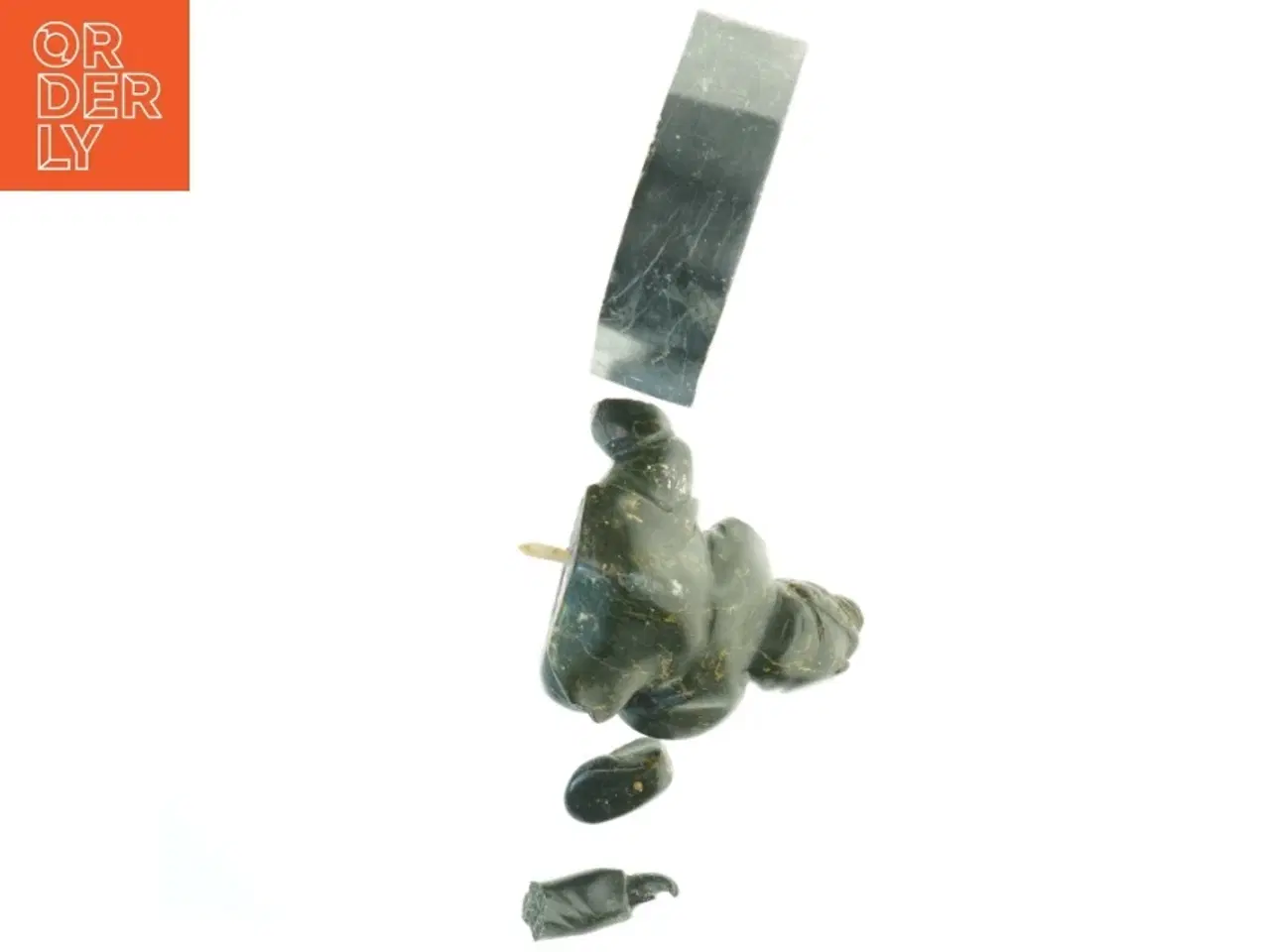 Billede 4 - Grønlandica. Reparationstrængende stenskulptur (str. 19x21 cm)