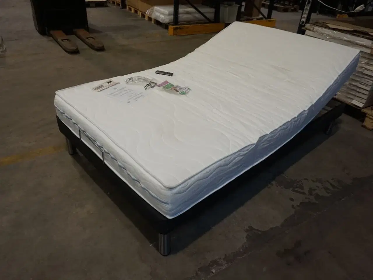 Billede 3 - Vega Elevationsseng med Supportho Comfort madras 120x200 cm