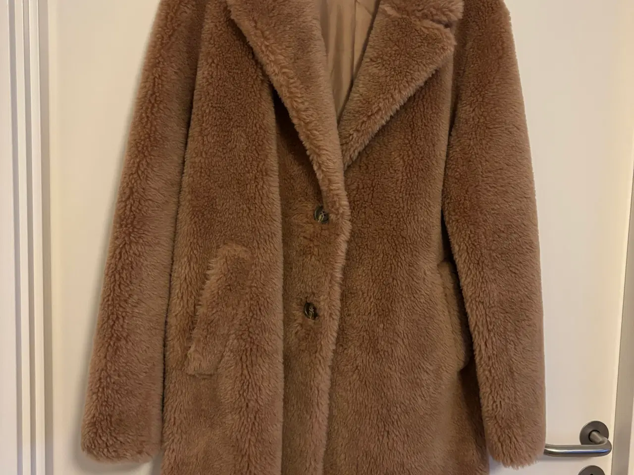 Billede 1 - Pels i 100% uld