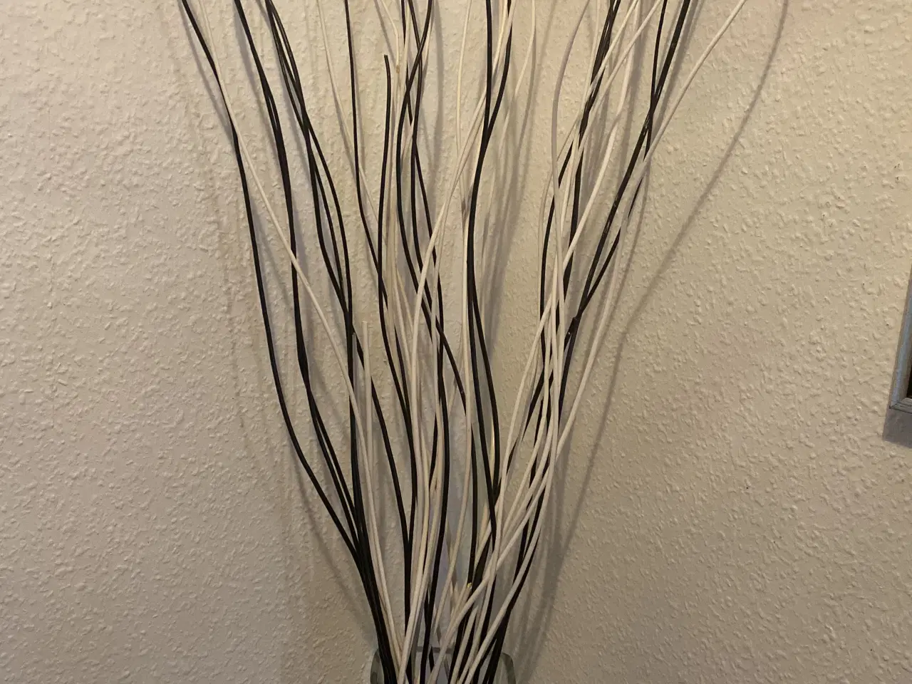 Billede 4 - Moderne vase med dekorative grene (sort/hvid)