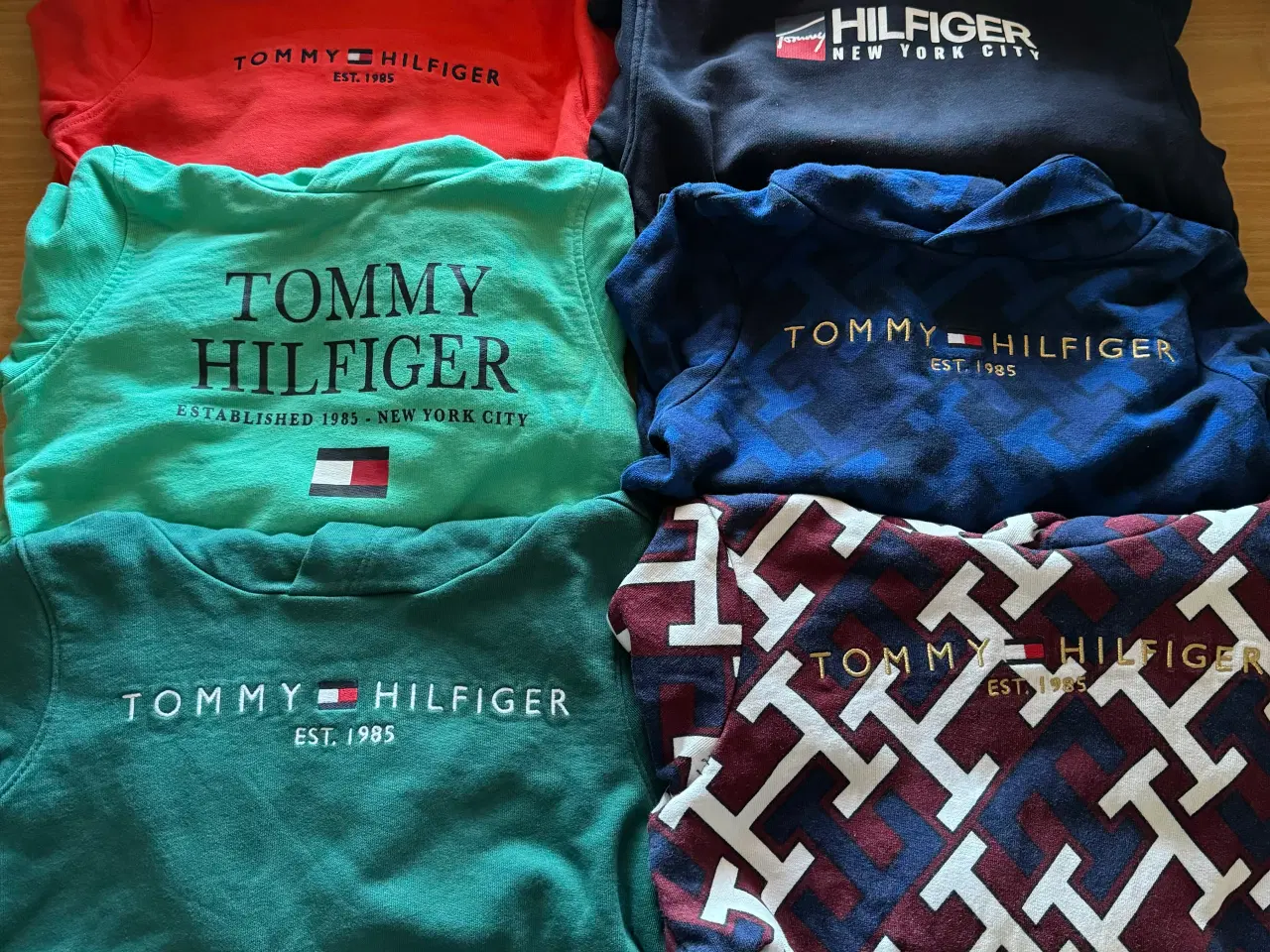 Billede 1 - Tommy Hilfiger hoodie-pakke