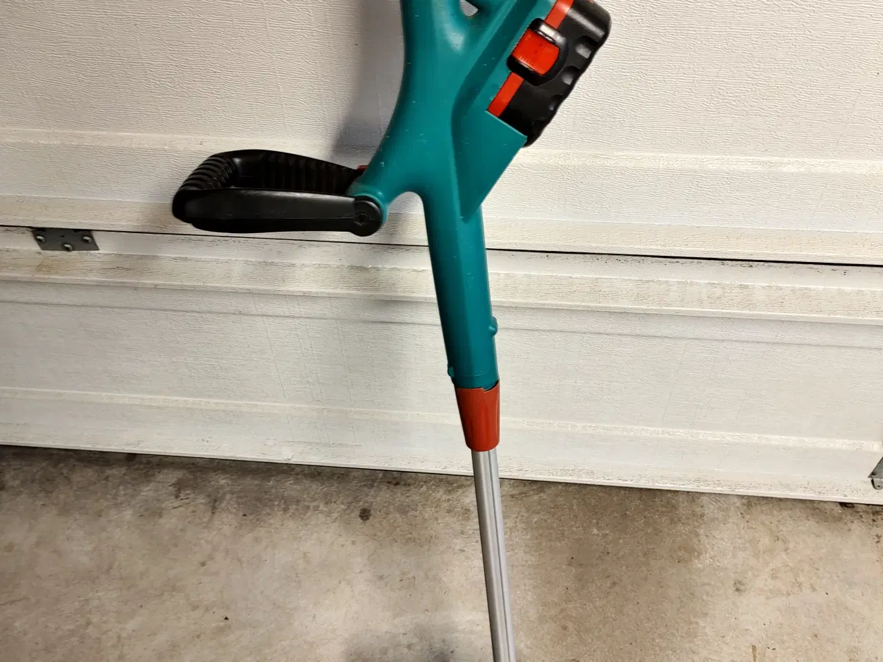 Billede 2 - Bosch accu græstrimmer