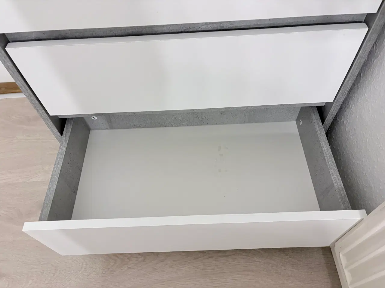 Billede 4 - Flot kommode