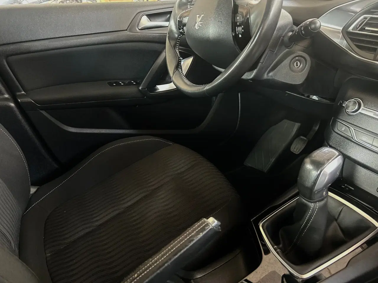 Billede 9 - Peugeot 308 1,2 VTi 82 Access