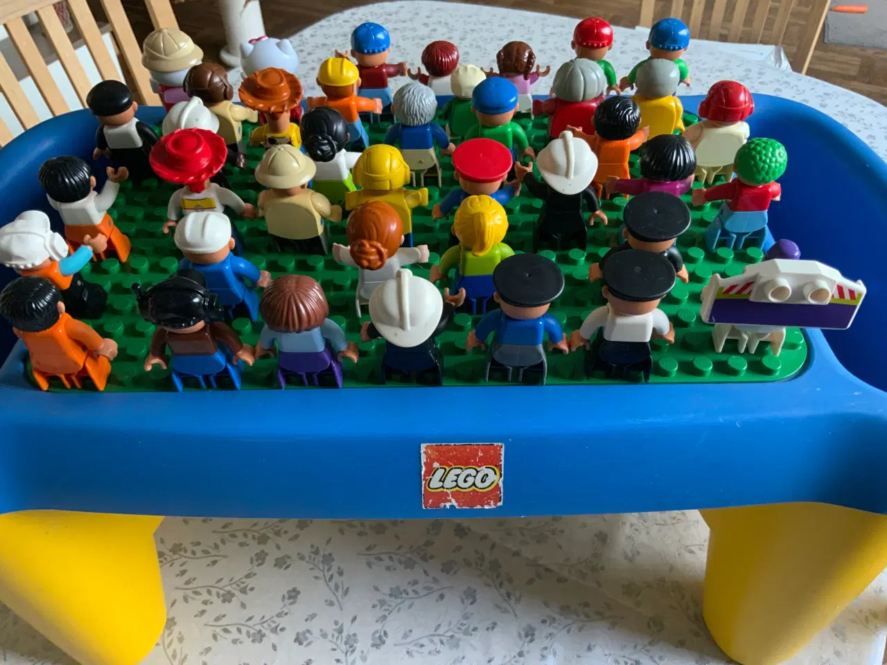 Billede 2 - 40 LEGO DUPLO FIGURER 