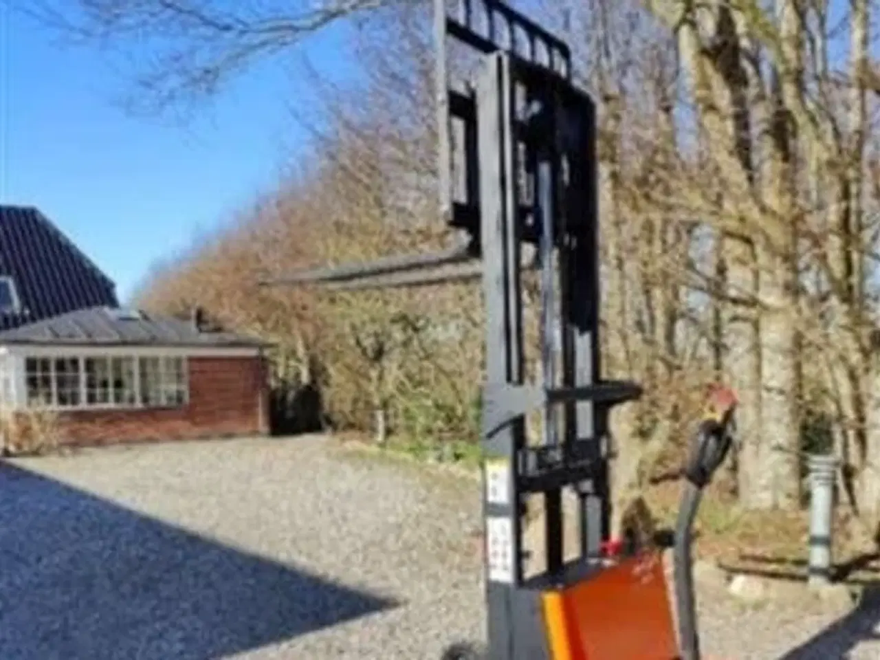 Billede 1 - - - - Garsley 1500, Terræn gående EL stabler