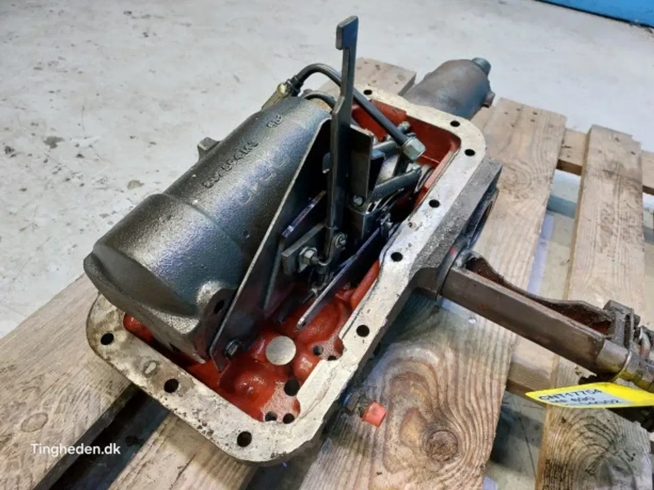 Billede 5 - Massey Ferguson 690 Liftdæksel 1870955M2