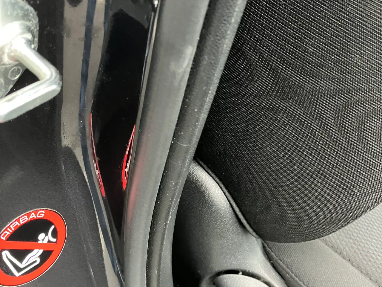 Billede 11 - Mazda 3 sedan med 2,0 nysynt km 155000