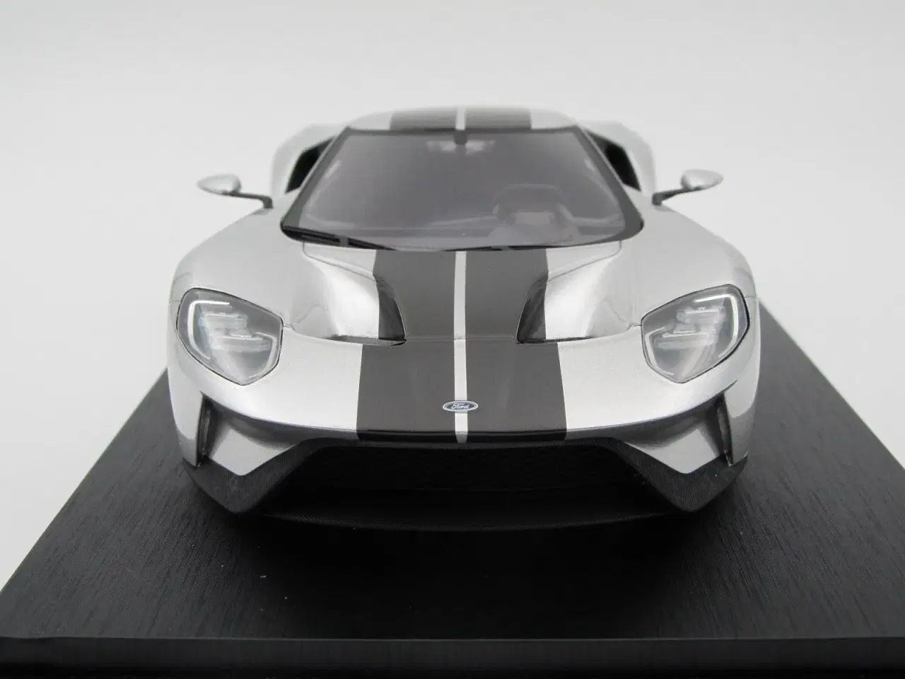 Billede 4 - 2015 Ford GT Chicago Auto Show - 1:18 