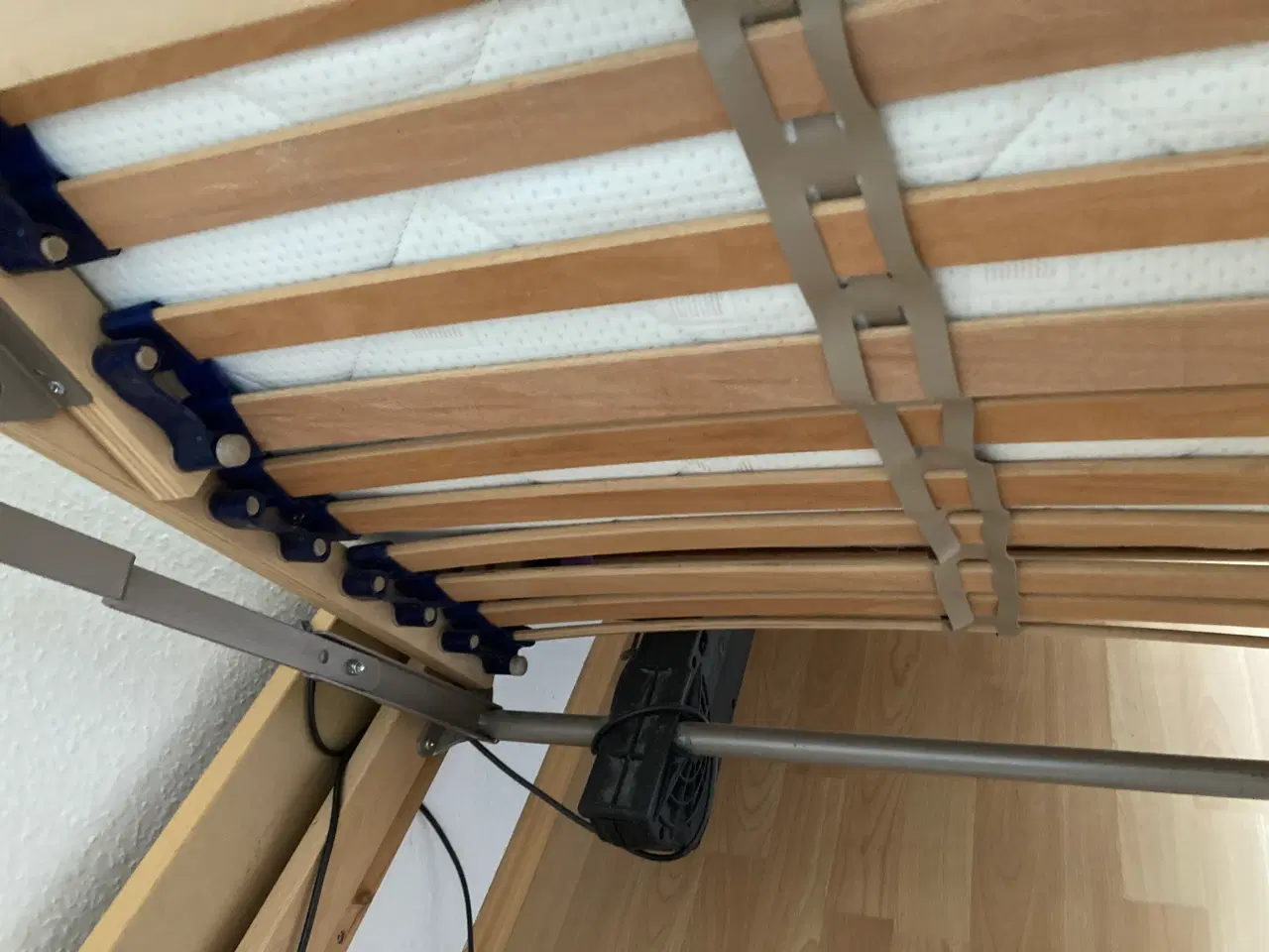 Billede 6 - Elevationsseng - enkeltseng 