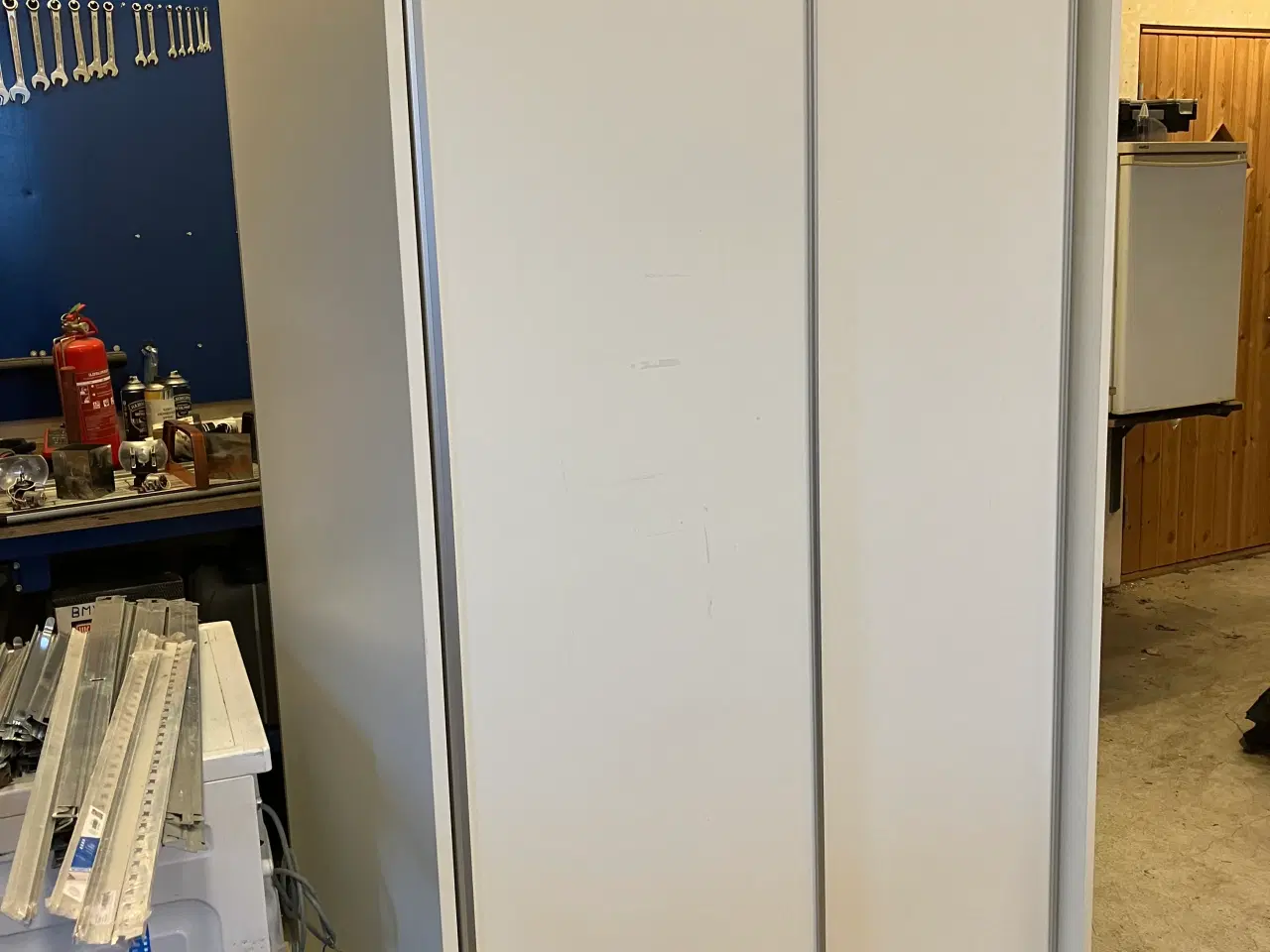 Billede 2 - Kraftige skabe med skydelåger