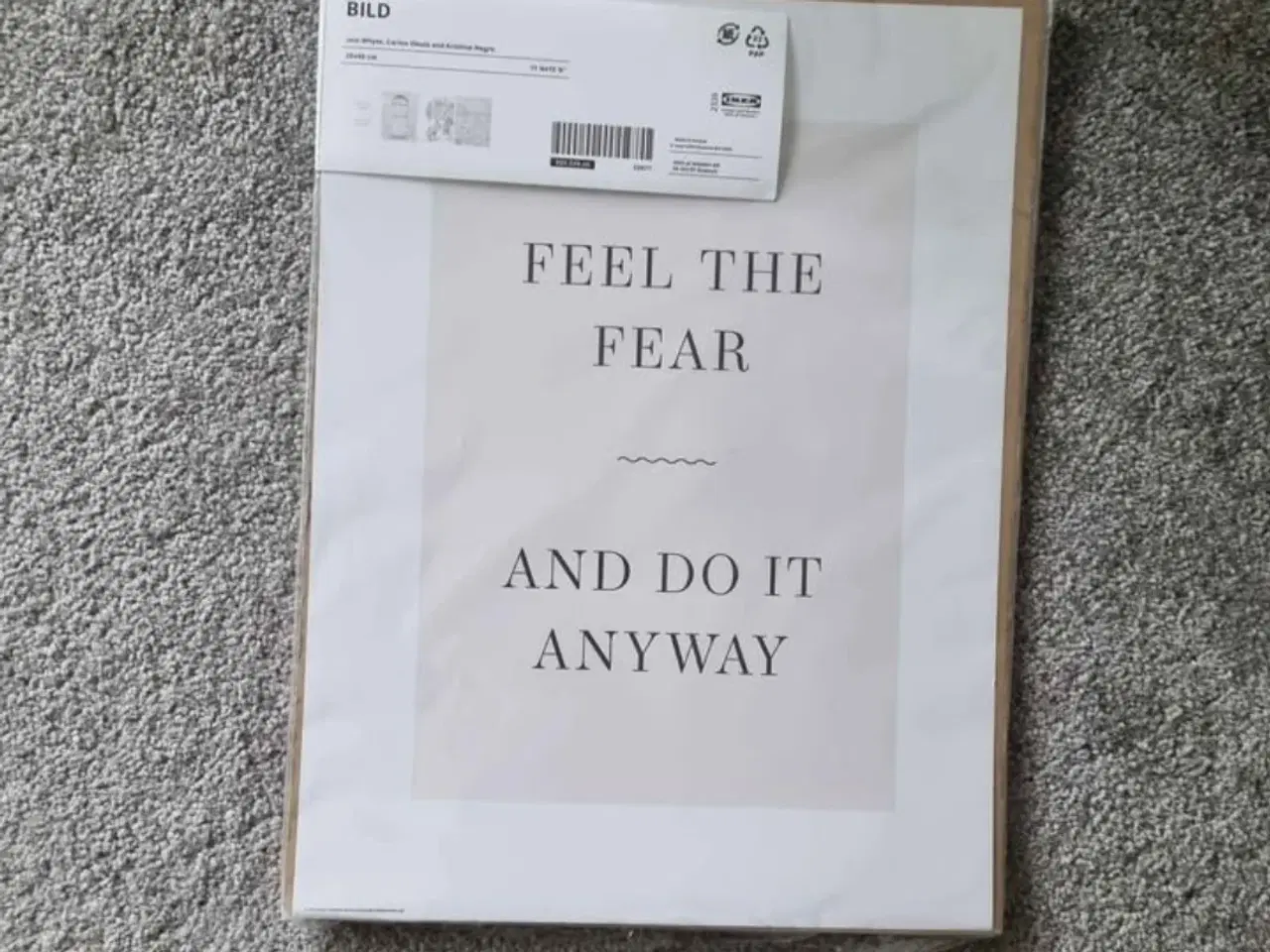 Billede 3 - Ribba billedramme med 2 plakater med tekst. Alt I