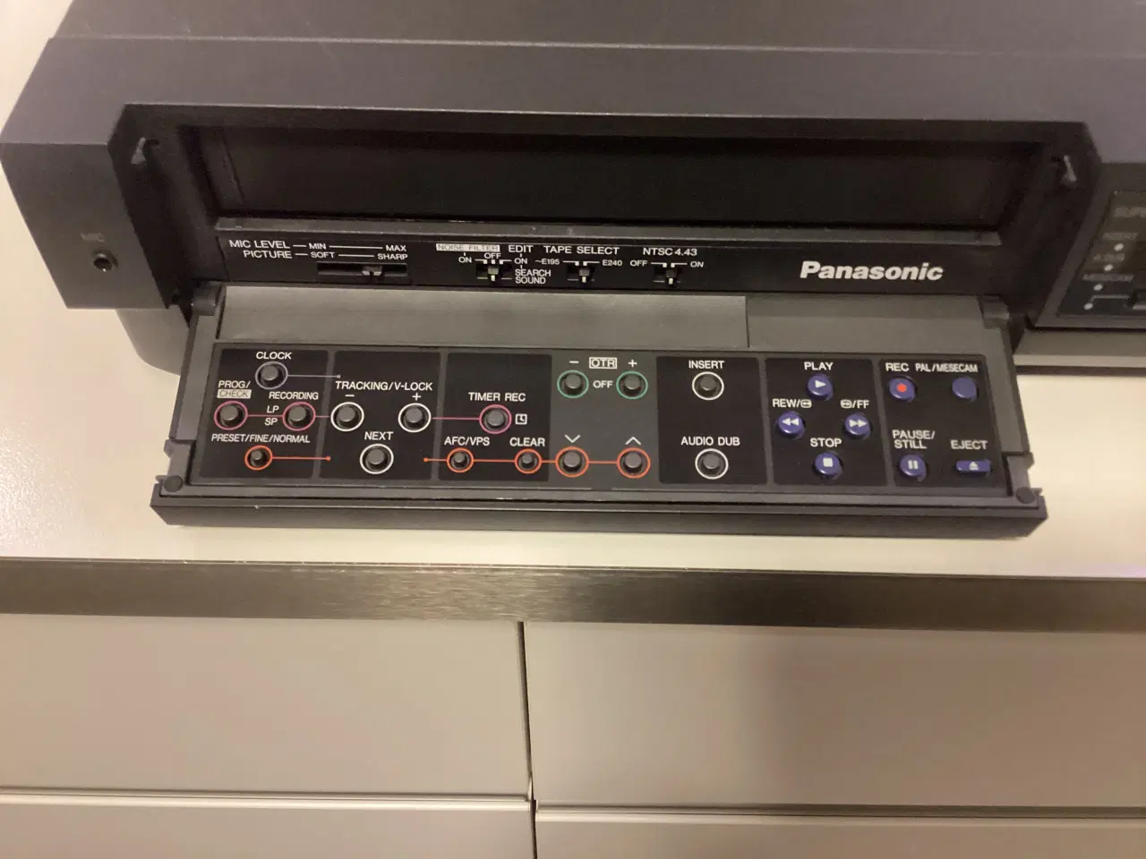 Billede 4 - Kvalitets PANASONIC SUPER 4-HEAD VHS-afspiller 