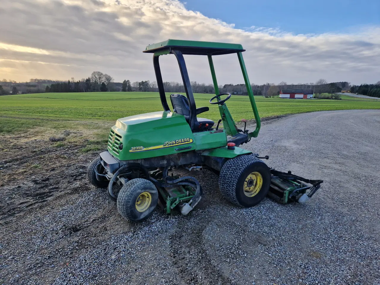 Billede 2 - John Deere 3235B - Cylinderklipper