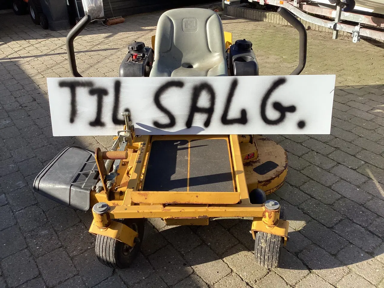 Billede 1 - Hustler Fastrak 42 - reserveret