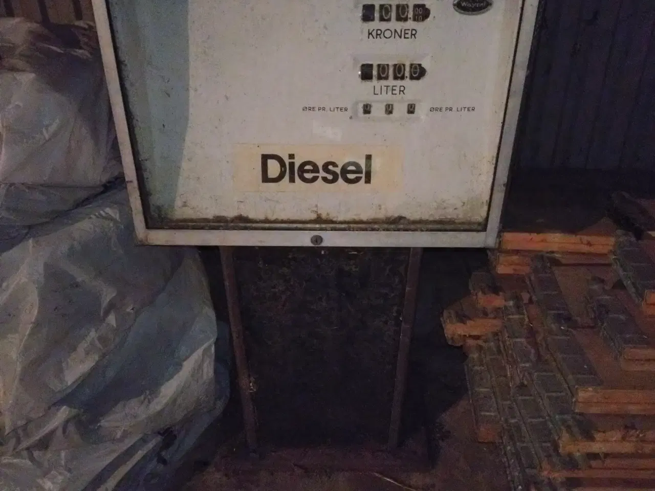 Billede 1 - Retro Diesel stander 