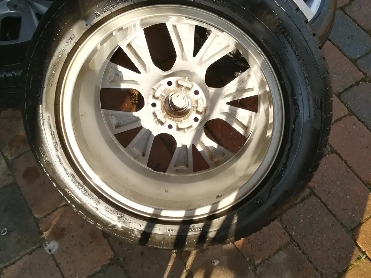 Billede 3 - Fælge med dæk
