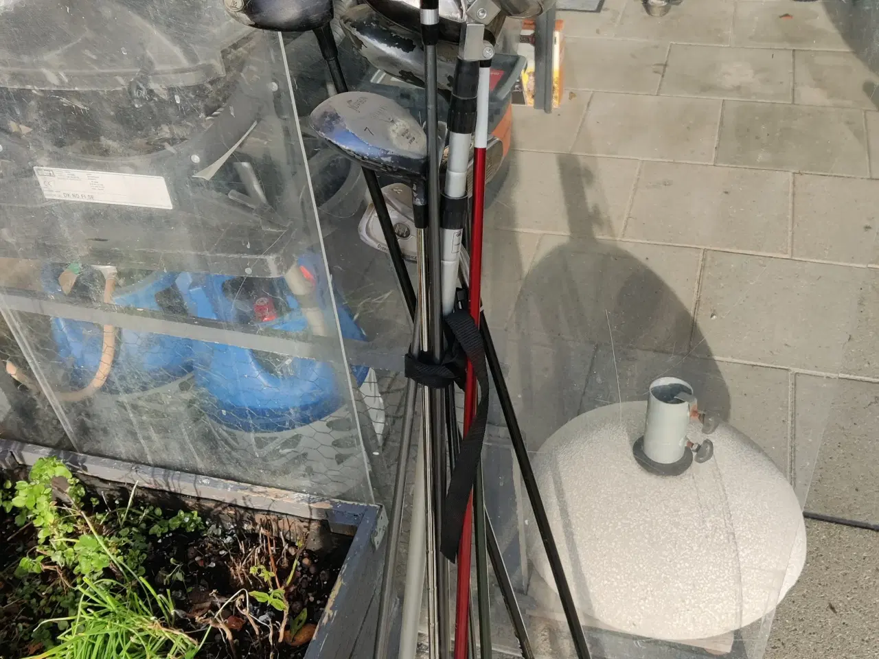 Billede 3 - Golfbag, vogn, jernkøller. 