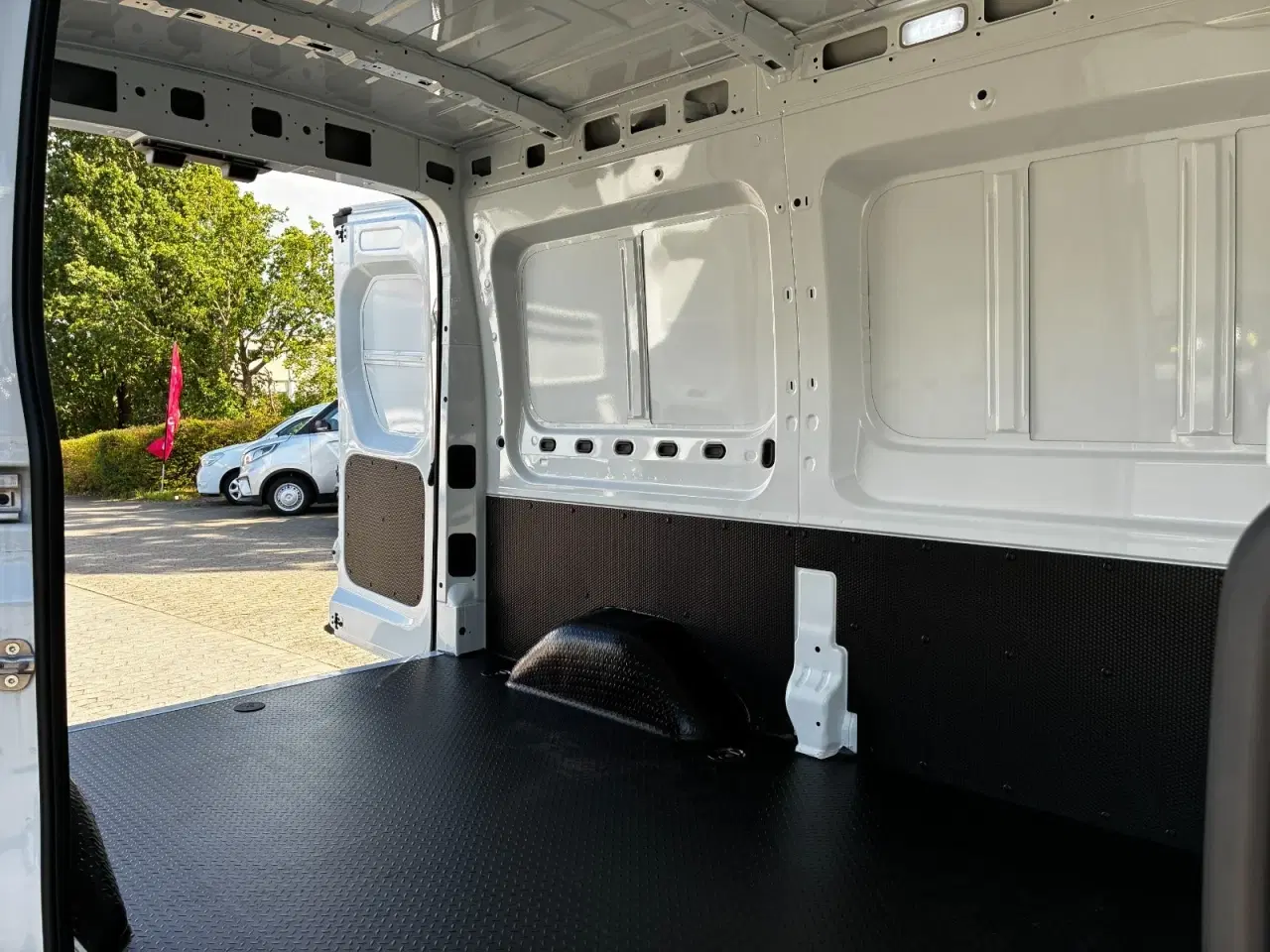 Billede 17 - Maxus e-Deliver 9 72 L2H2 Kassevogn