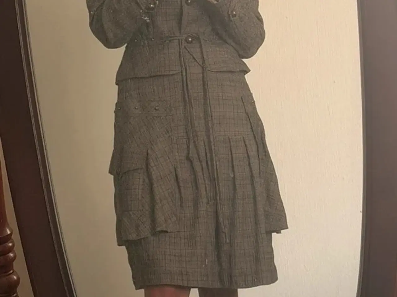 Billede 2 - Vintage blazer samt nederdel str. 36-38