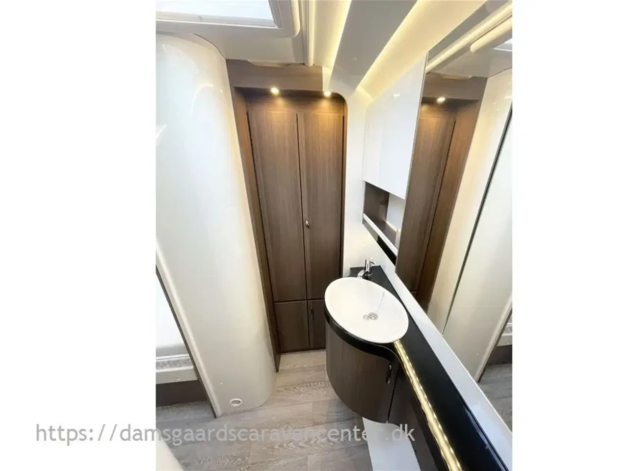 Billede 15 - 2018 - Hobby Prestige 560 WLU   Enkeltsenge-Endebadeværelse-Gulvtemp.