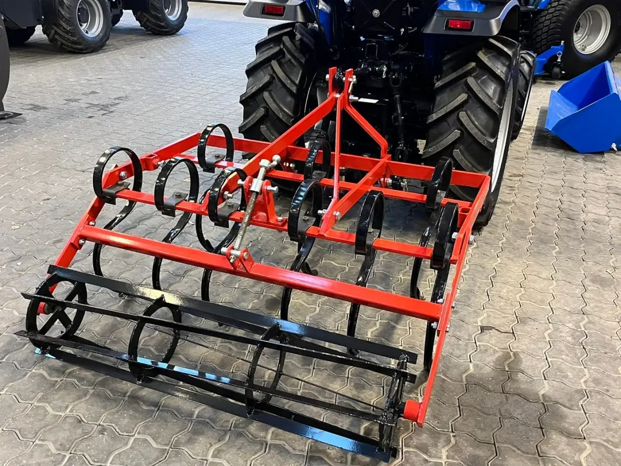 Billede 4 - DK-TEC Såbedsharve Fabriksny 120cm med efterruller som er justerbare i højden.