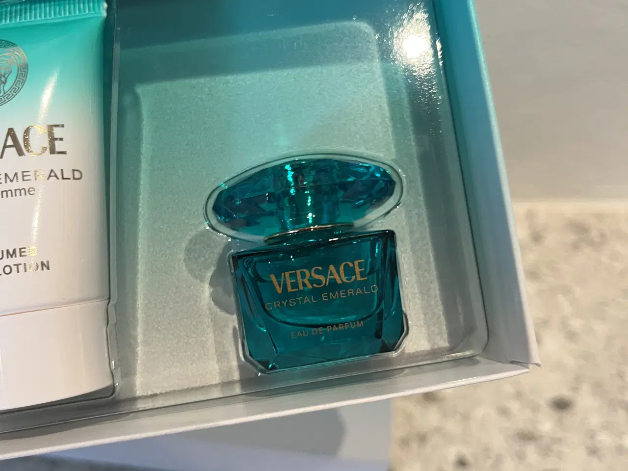 Billede 3 - Versace gaveæske