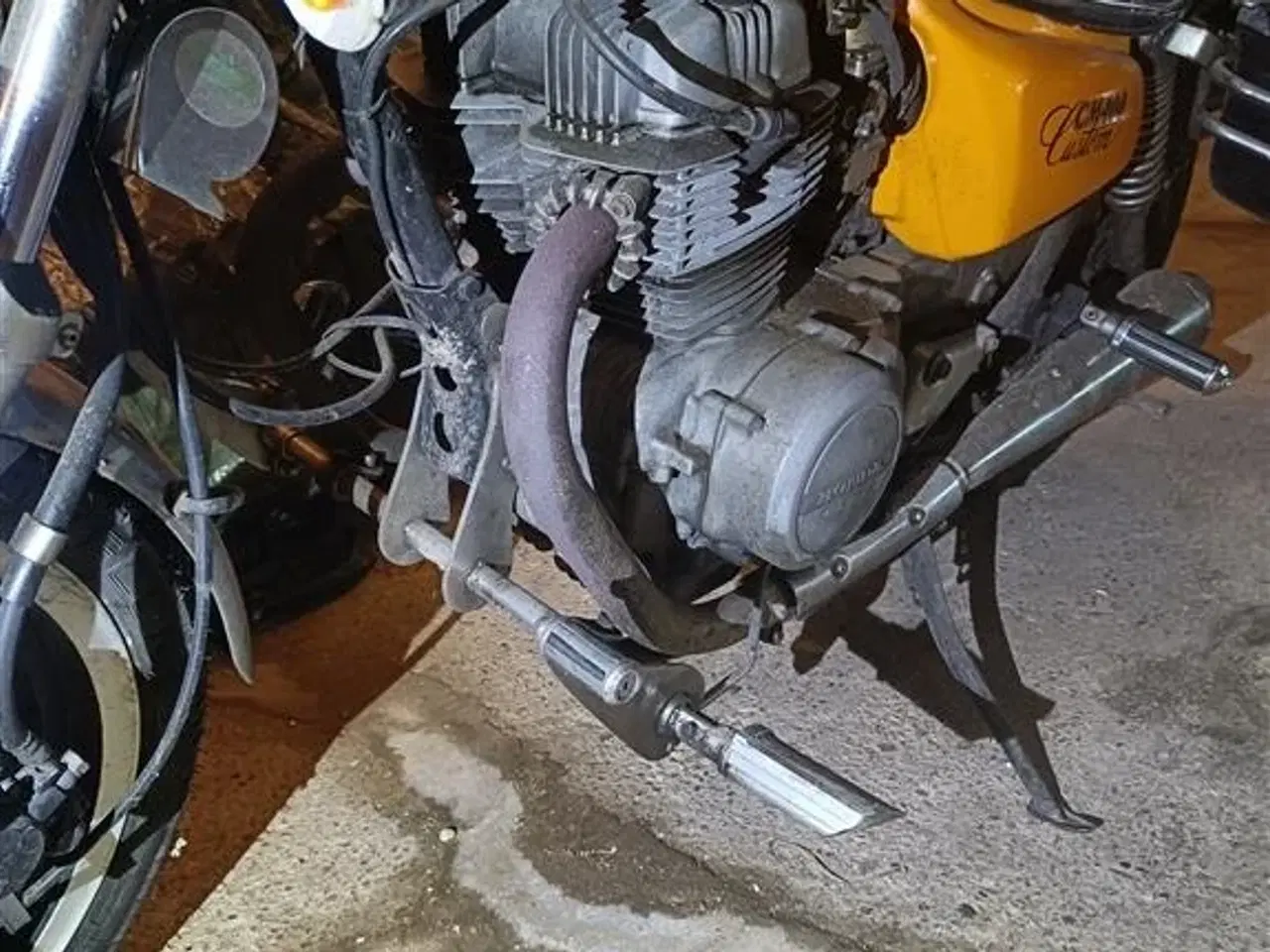 Billede 7 - Honda cm 400 Custom (momsfri)